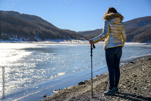 Escursione sulla neve photo