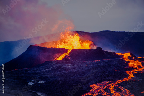 2021 08 19 Fagradalsfjall volcano and lava 14
