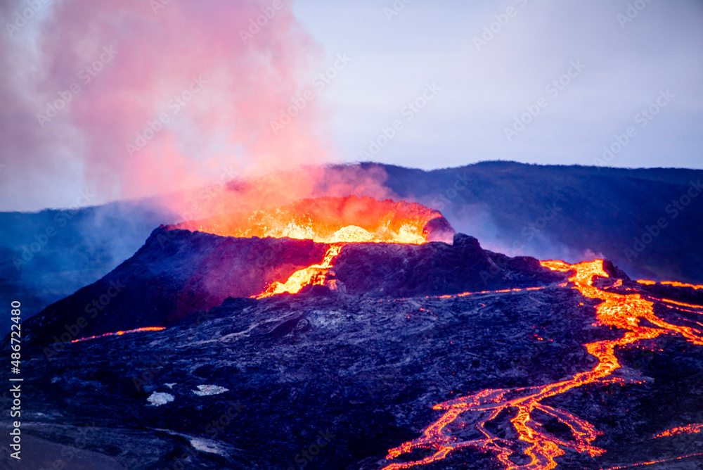 2021 08 19 Fagradalsfjall volcano and lava 19 - obrazy, fototapety, plakaty 