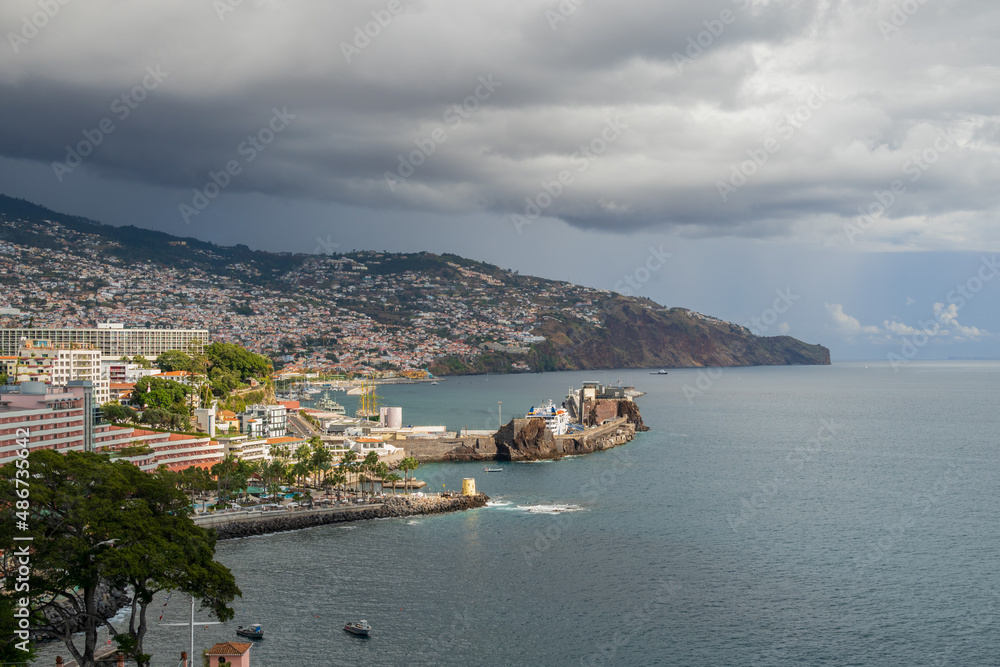 Eastern part of Funchal with its step coast.