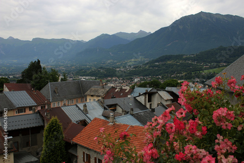 Conflans - Cité médiévale du Beaufortain photo