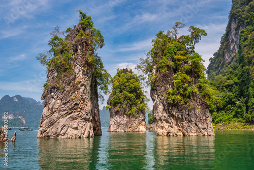 Obraz na płótnie Mountain lake view with tropical forest at Sam Klur mountain Khaosok National Park, Surat Thani Thailand nature landscape w salonie