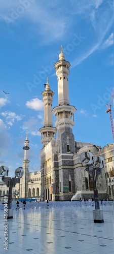 Photo The Haram in Mecca and its minarets