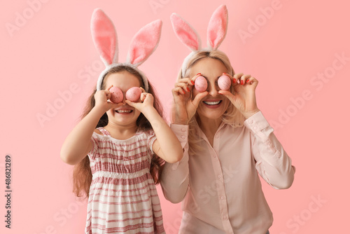 Happy little girl and her g...