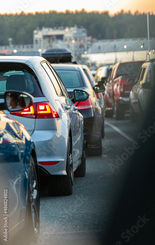 Foto Traffic jams in the city, road