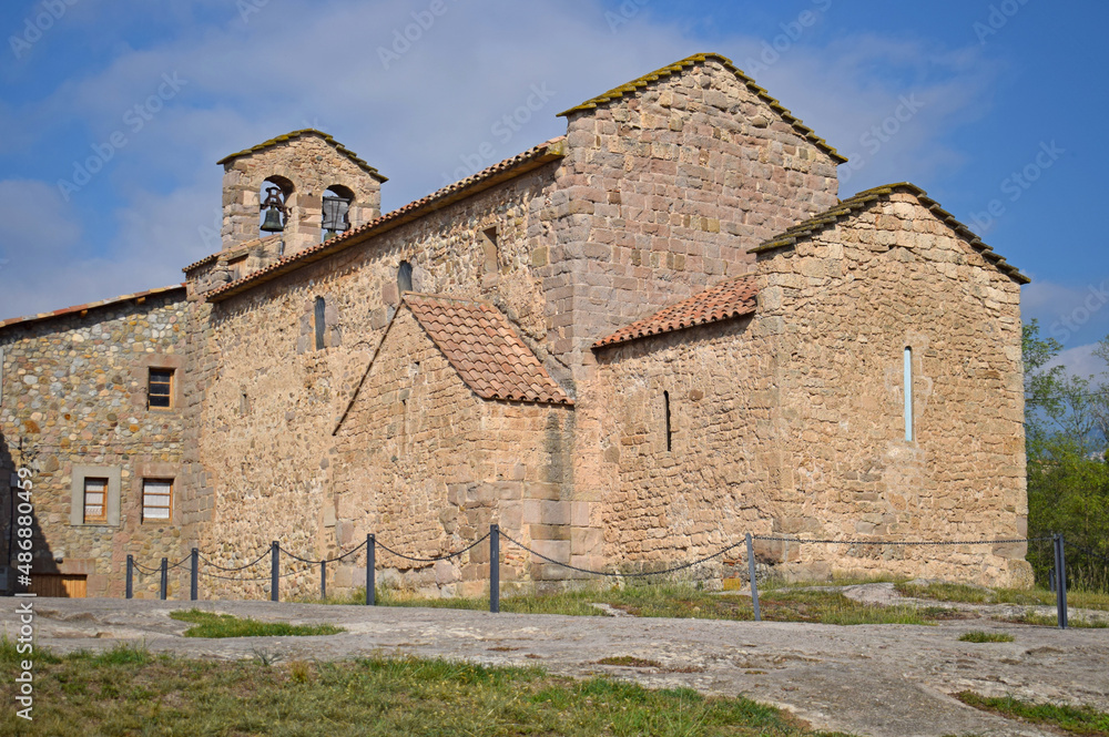 Iglesia de San Vicente de Obiols, provincia de Barcelona Cataluña España
Iglesia de San Vicente de Obiols, provincia de Barcelona Cataluña España