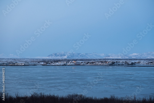 Die Stadt Borgarnes am Borgarfjörður