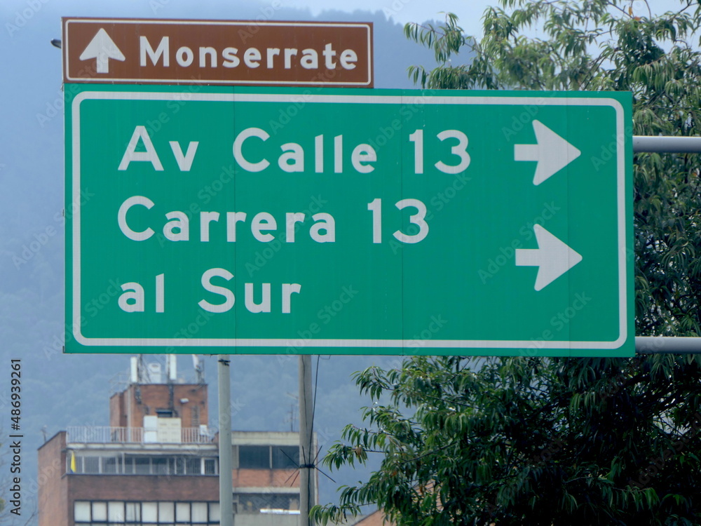 Straßenschild in Bogota