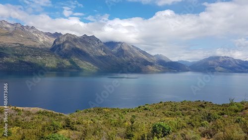 Lake Wakatipu - between Queenstown and Glenorchy, New Zealand © Elena Yanchyn