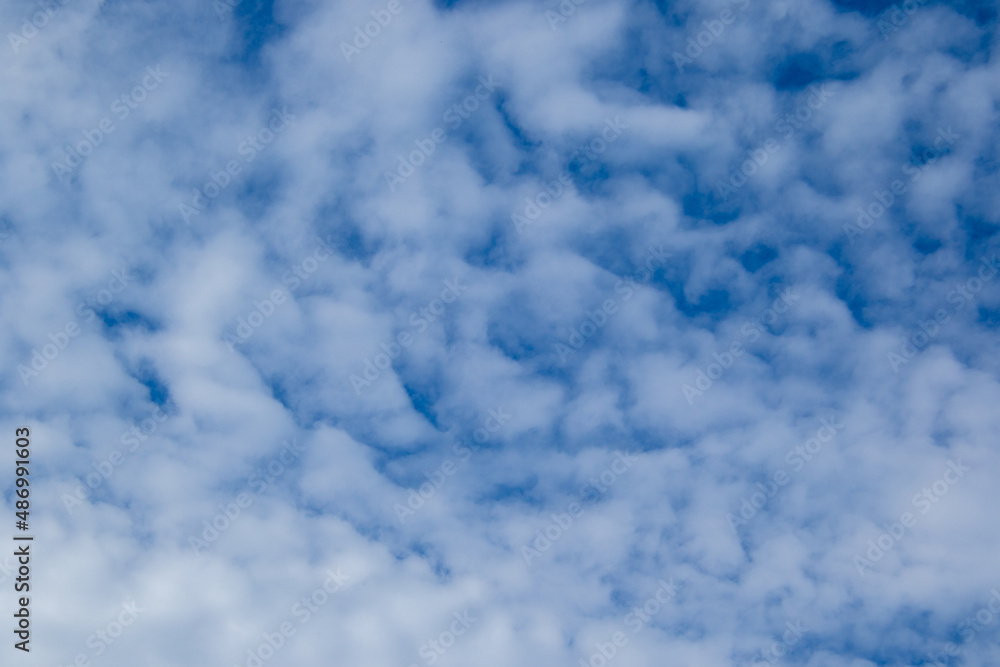Blue sky and white cloud formations image for background use Blue sky and white cloud formations image for background use