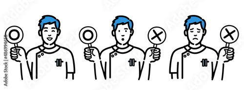 マルバツの札を持っている白衣を着た若い男性看護師のセット
