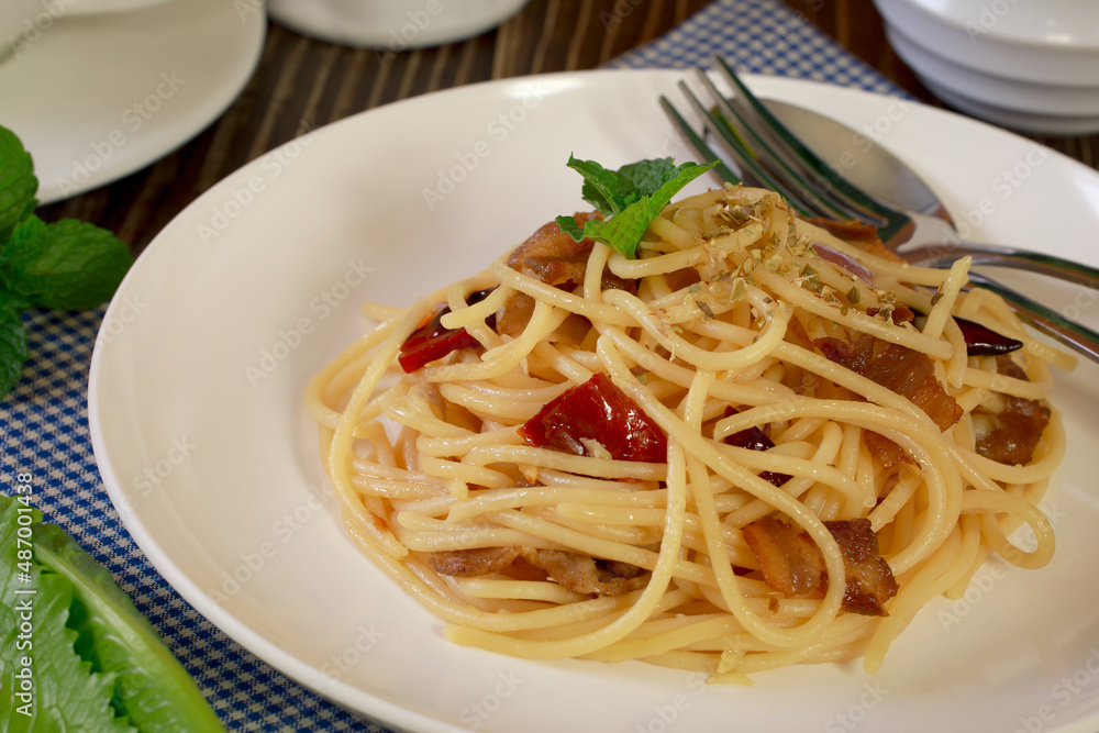 Spaghetti with Dried Chili and Bacon line food concept. Spaghetti with Dried Chili and Bacon line food concept.