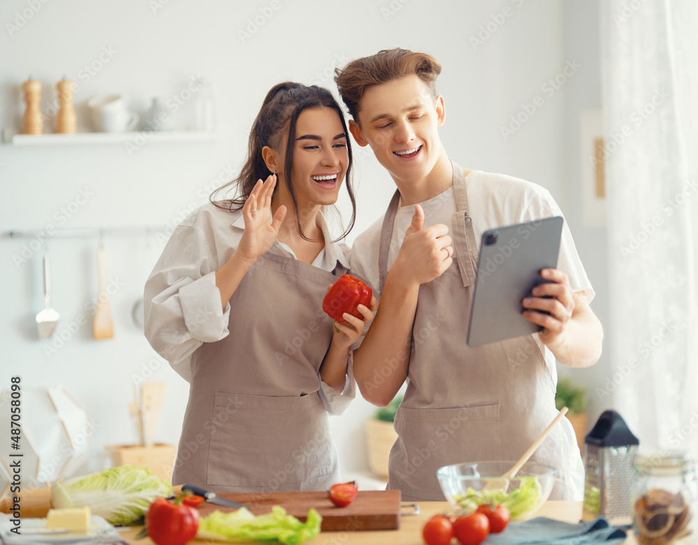 couple is preparing the proper meal