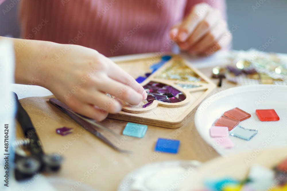 The process of creating a mosaic envelope. The process of creating a mosaic envelope.