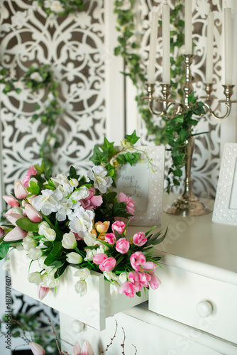 Fototapeta Naklejka Na Ścianę i Meble -  Bouquet. White wedding decor.
