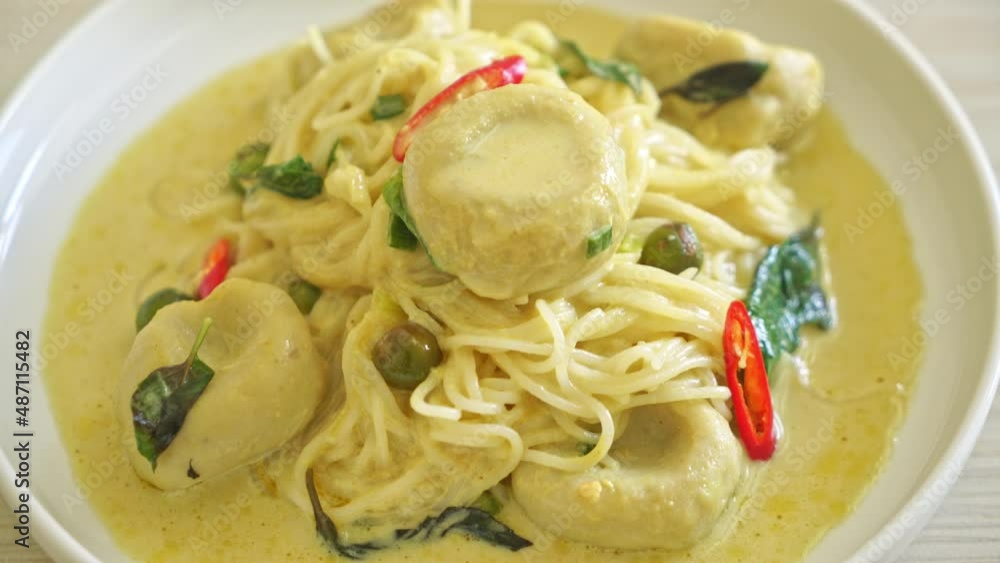 Rice Noodles with Green curry and Fish ball - Thai food style Rice Noodles with Green curry and Fish ball - Thai food style