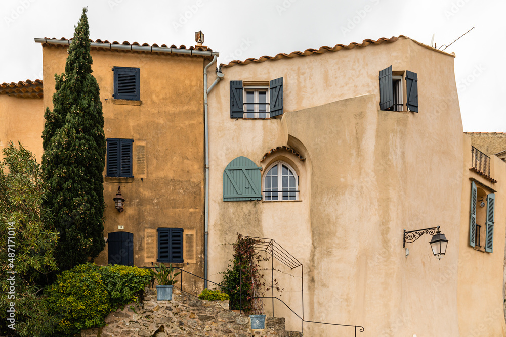Fototapeta premium the perched village of Ramatuelle, in Provence