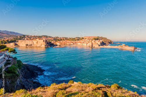 Obraz na płótnie High angle view on Collioure, a coastal village in the southwest of France, near the city of Perpignan and close to the border with Spain w salonie