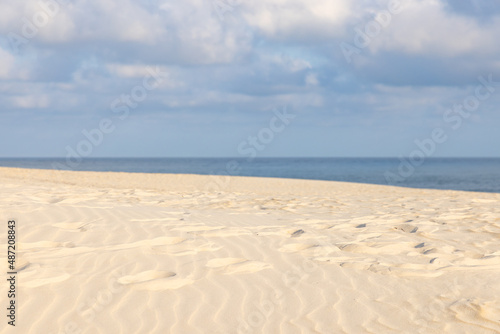 Dunas da praia Costao do Santinho em Santa Catarina 