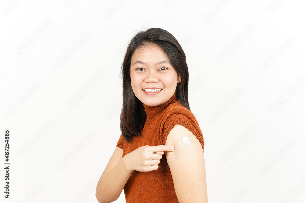 Receive Covid-19 Anti Virus Vaccine in campaign Of Beautiful Asian Woman Isolated On White Background Receive Covid-19 Anti Virus Vaccine in campaign Of Beautiful Asian Woman Isolated On White Background