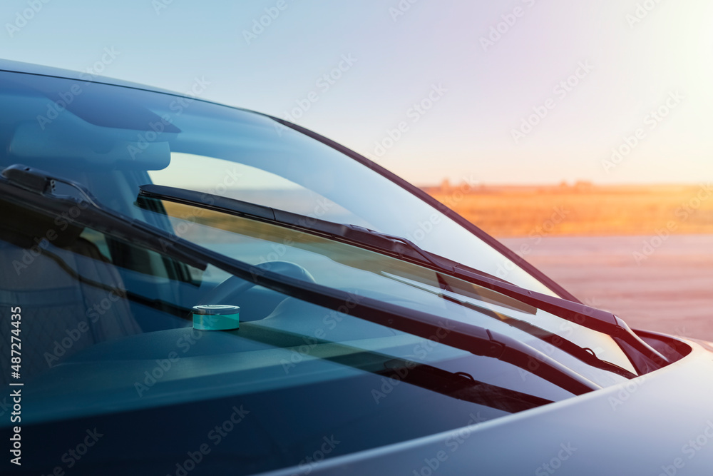 Car windshield water repellent coating - Stock Photo [66505661] - PIXTA