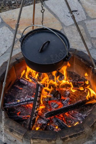 焚き火で料理のじゅんび outdoor bonfire cooking preparation 