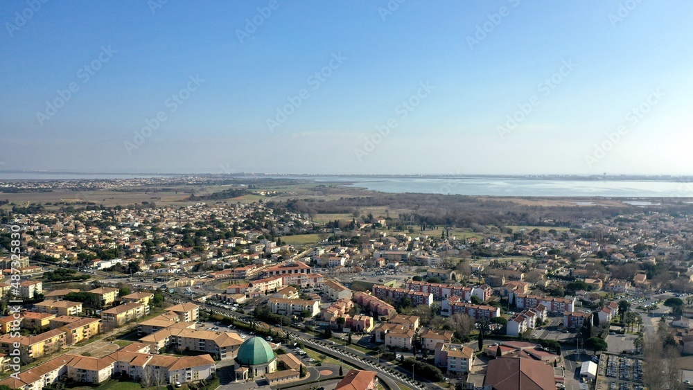 vue aérienne de Montpellier, Lattes et Mauguio dans le sud de la France en Occitanie vue aérienne de Montpellier, Lattes et Mauguio dans le sud de la France en Occitanie