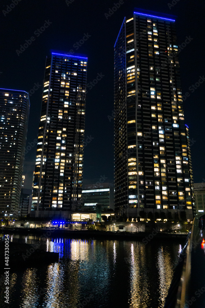 Naklejka premium Night view of high-rise condominiums in Tokyo, Japan_18