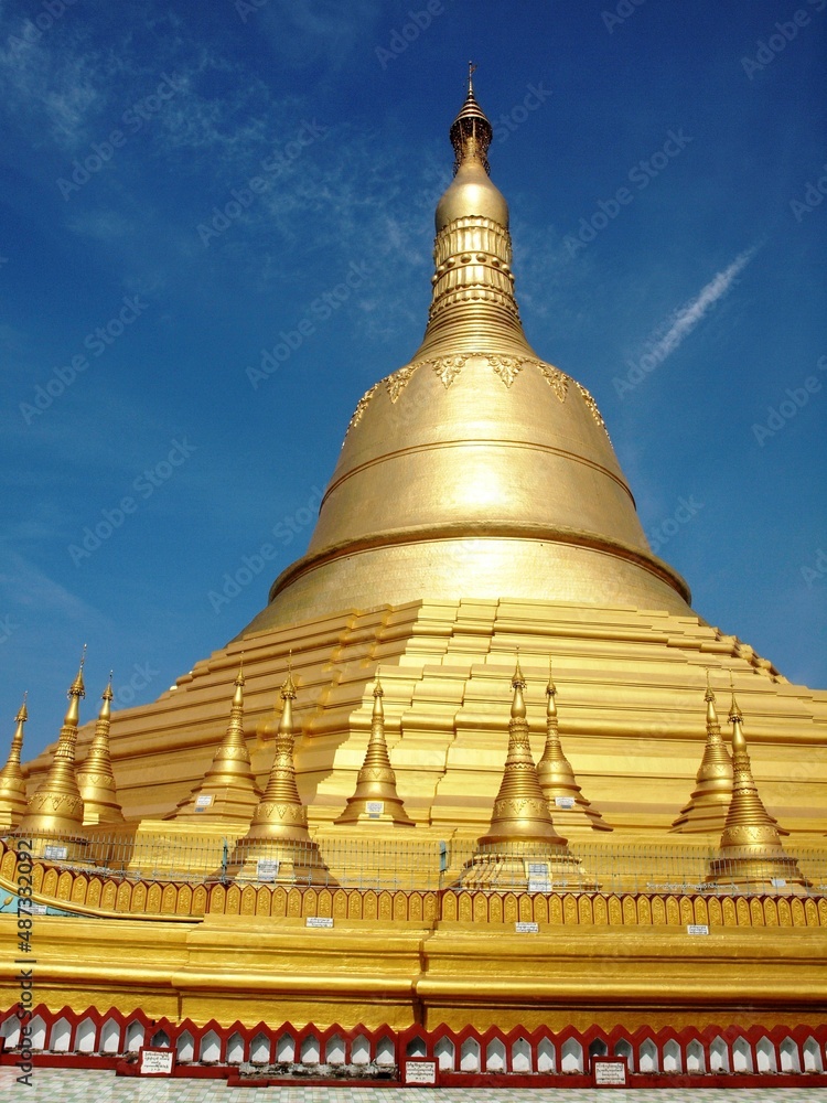 Fototapeta premium Stupa, Myanmar, Bruma