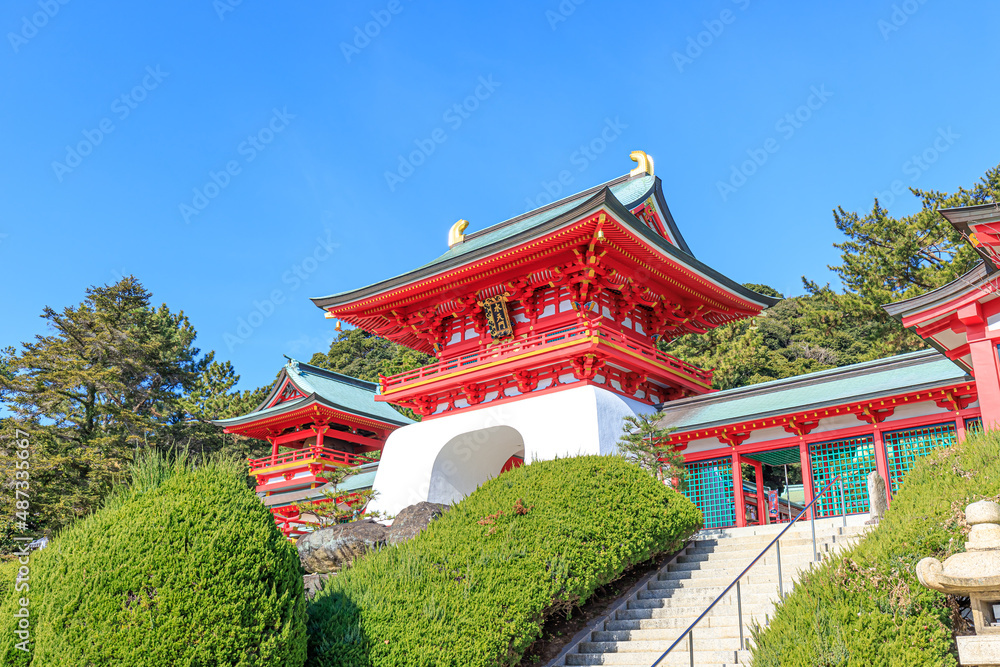 冬の赤間神宮 山口県下関市 Akama Shrine in winter. Yamaguchi-ken shimonoseki city 冬の赤間神宮 山口県下関市 Akama Shrine in winter. Yamaguchi-ken shimonoseki city