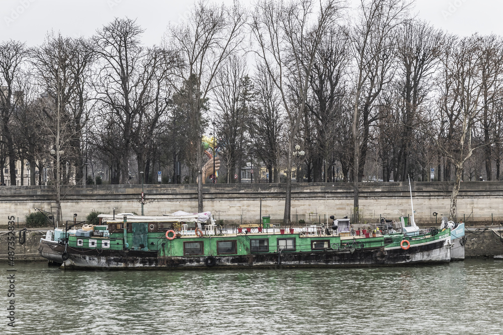 Obraz premium boats on the river