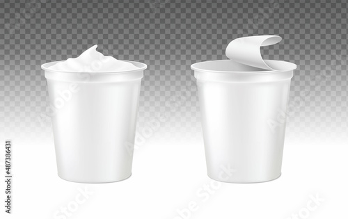 3d realistic vector icon set. sour cream cup with open lid and without lid. Yoghurt box on transparent background.