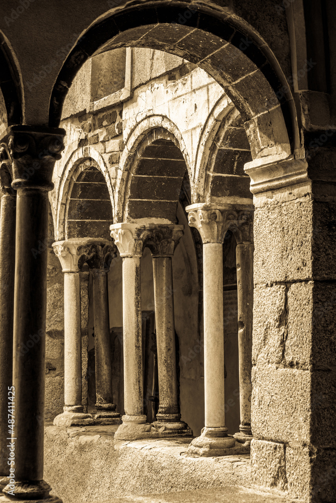 beautiful arch at a historic building beautiful arch at a historic building