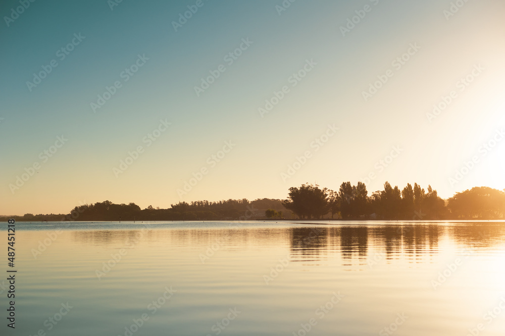 Atardecer en la laguna