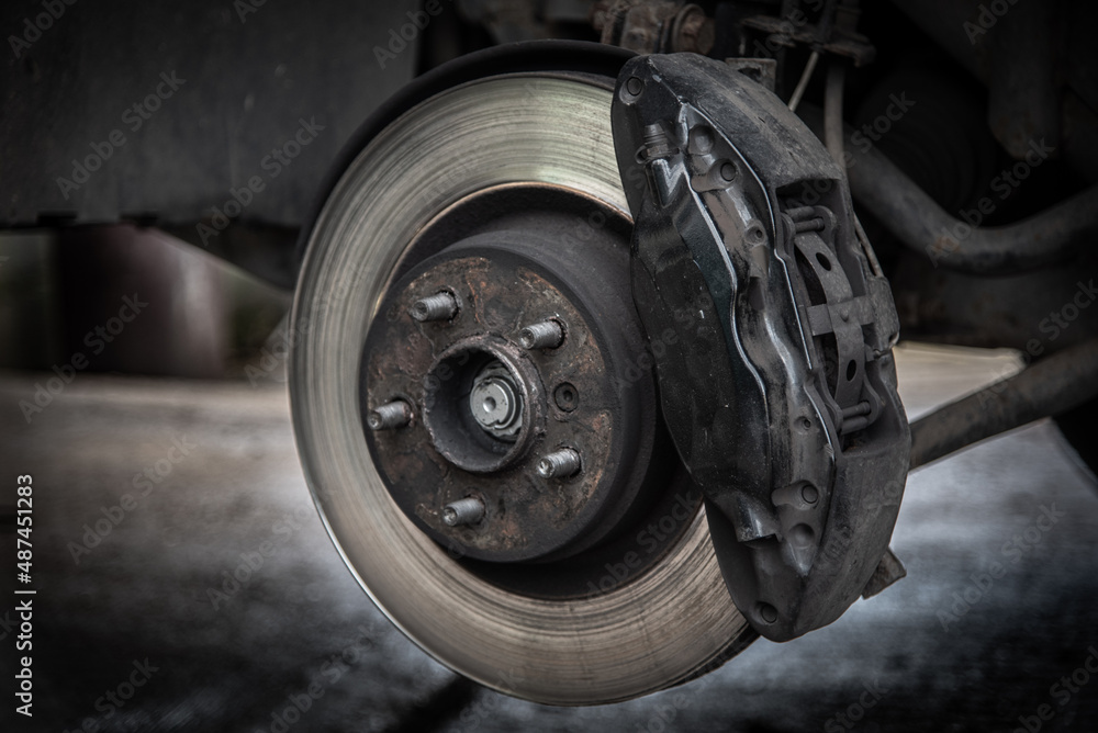 Brake disk and four pot caliper of a suv