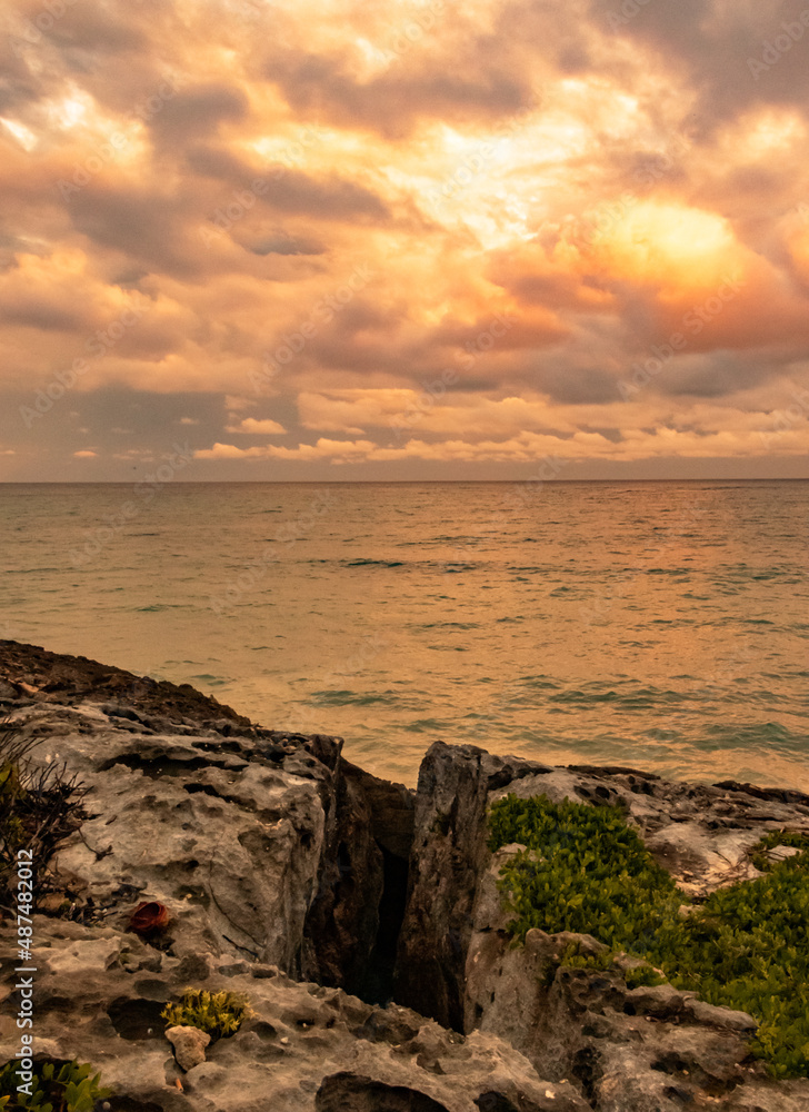 Fototapeta premium sunset on the beach