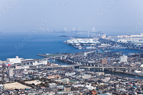 瀬戸大橋と宇多津・坂出の街