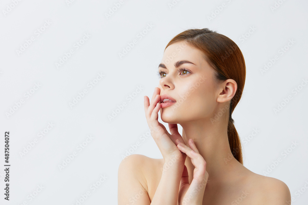 portrait woman smiling woman bare shoulders clean skin charm Model light background portrait woman smiling woman bare shoulders clean skin charm Model light background