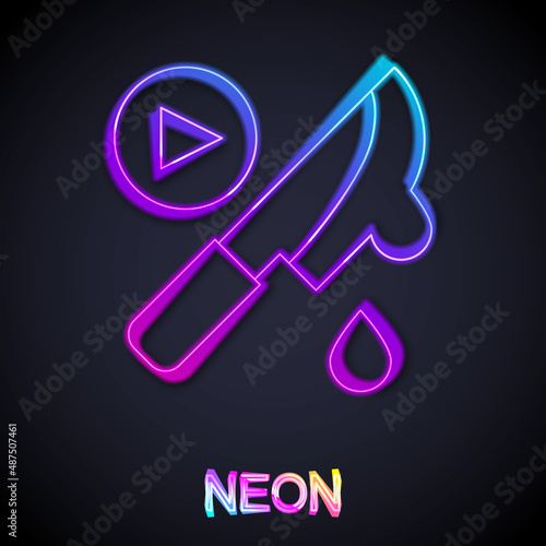 Glowing neon line Thriller movie icon isolated on black background. Bloody knife. Suspenseful cinema genre, survival horror. Shocking films with gore and violence. Vector