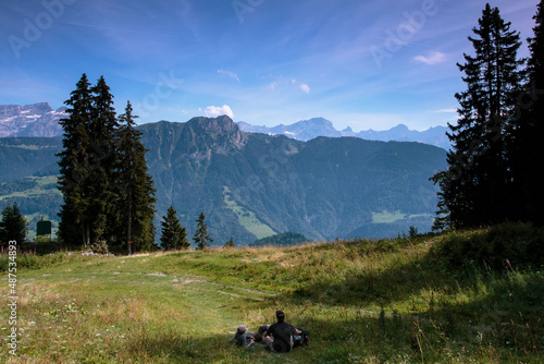 Mountain panorama, picnic on the grass © Marta