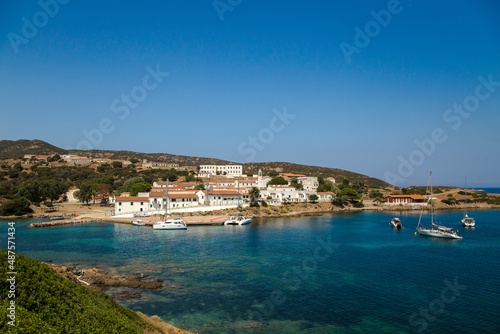 Fototapeta Naklejka Na Ścianę i Meble -  L'abitato di Cala d'Oliva all'Asinara
