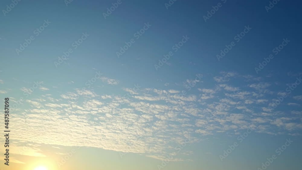 4K Sky Time lapse, Beautiful background, Sky Timelapse of skyscrapers.
4K Sky Time lapse, Beautiful background, Sky Timelapse of skyscrapers.