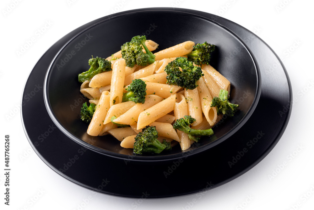 Piatto di pasta con broccoli isolato su fondo bianco, cucina Italiana Piatto di pasta con broccoli isolato su fondo bianco, cucina Italiana