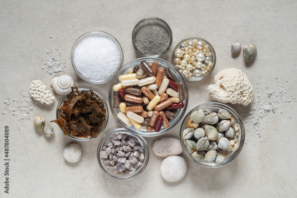 Dietary supplements or medicines from sea minerals in capsules Dietary supplements or medicines from sea minerals in capsules