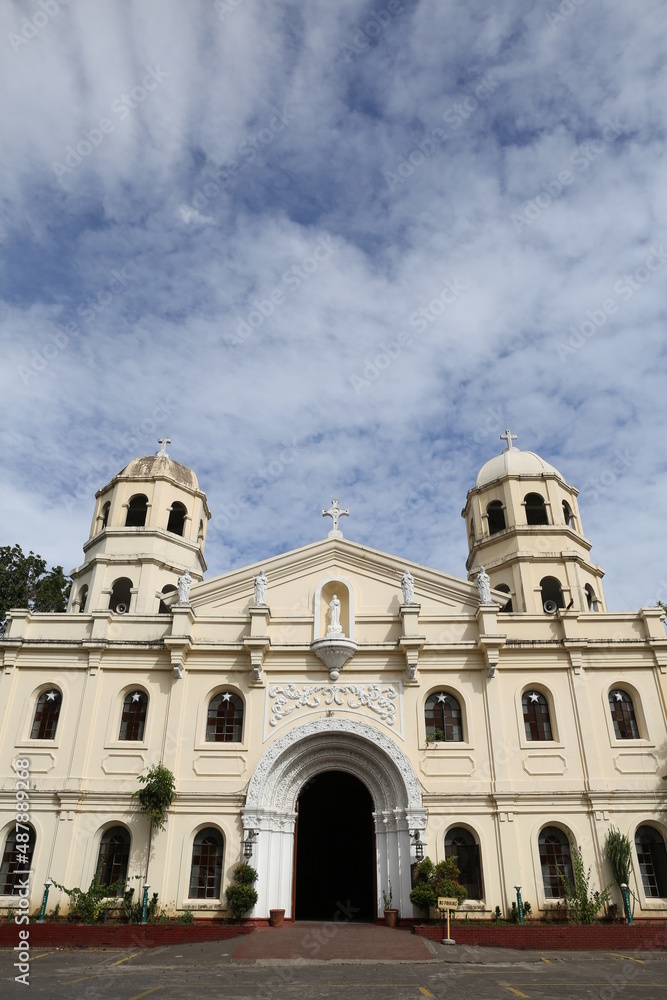 Pfarrkirche St. Johannes der Evangelist in Tanauan, Batangas, Philippinen
