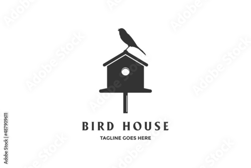Vintage Retro Robin Canary Birdhouse Silhouette Logo Design Vector