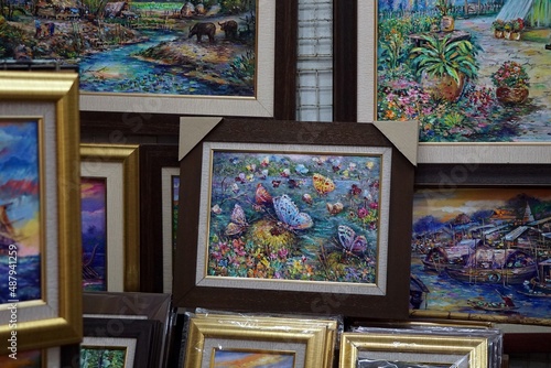 Frames and oil paintings   art  gallery   from Thailand.