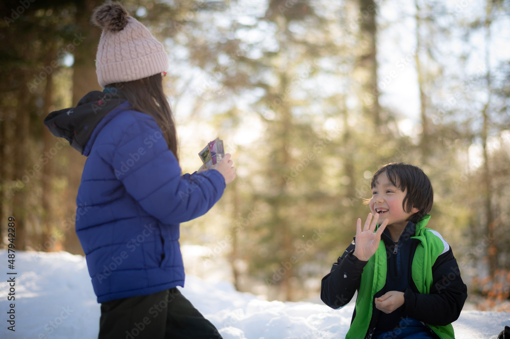 Children in the snow Children in the snow