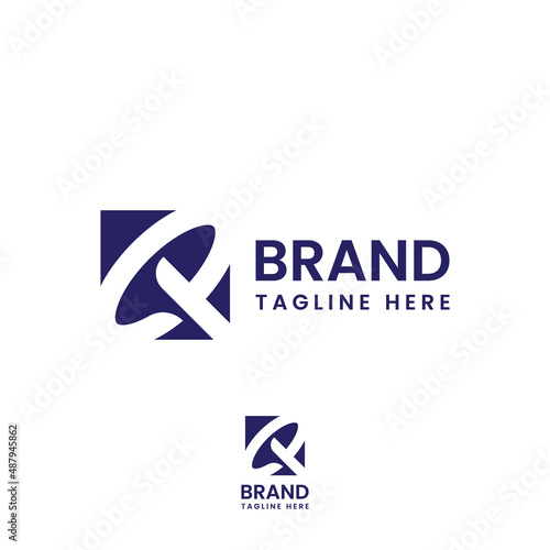 letter Q square logo design