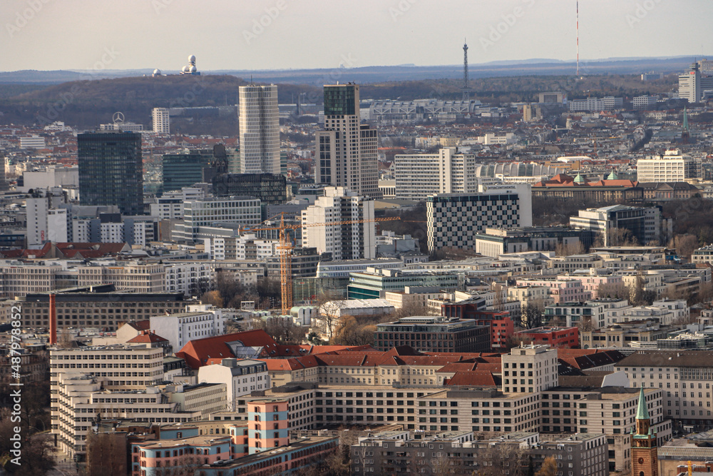 Berlin aus der Luft; Panorama der City-West, Blick über den Bendlerblock nach Westen